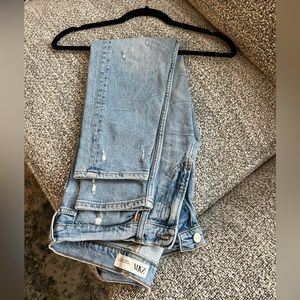 Zara jeans - light wash- distressed - size 26